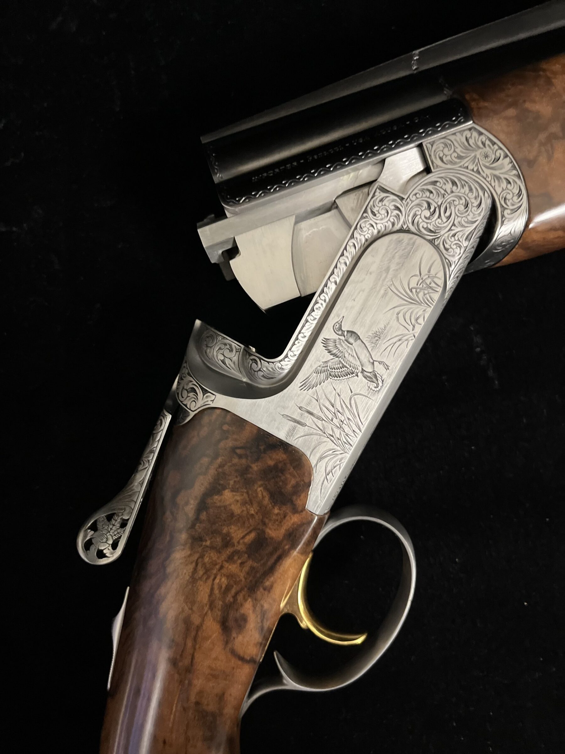 PERAZZI HIGH TECH SC3 GAME SCENE 12GA 31-1/2" RH ADJ STK SER#165891 - Image 2