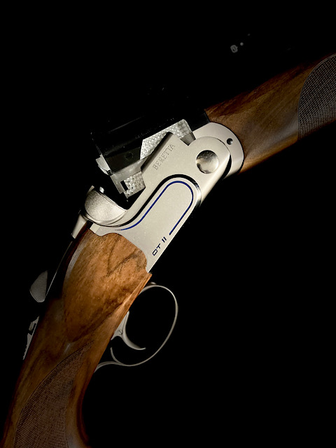 BERETTA-DT11 X TRAP 12G 32" O/U ADJUSTABLE RIB RH ADJUSTABLE STOCK SN: DT23728W - Image 4