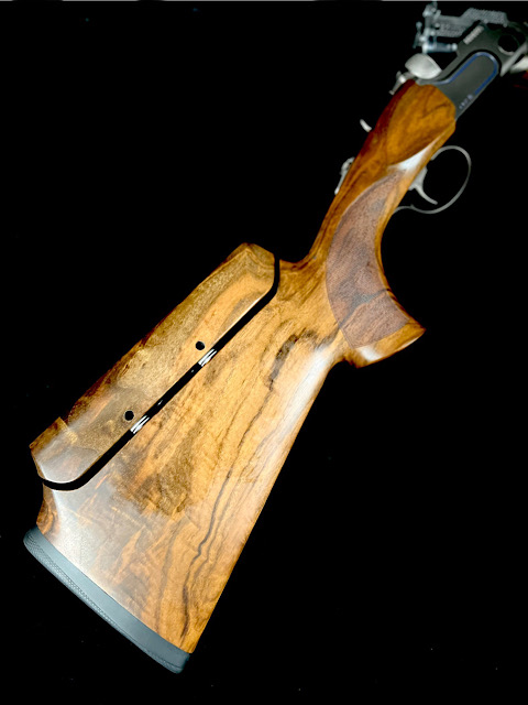 BERETTA-DT11 X TRAP 12G 32" O/U ADJUSTABLE RIB RH ADJUSTABLE STOCK SN: DT23728W - Image 5